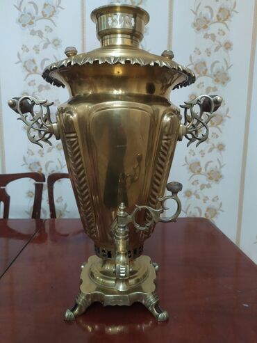 альбом для монет: Samovar 19 əsr.Şemarin qardaşlari.9litr.cəkisi 9kq