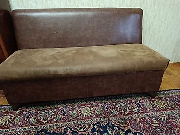 taburet: İkiqat funksiyalı oturacaq-çəkmece (banketka) - Material: qəhvəyi — 1