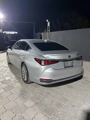 toyota aurus: Lexus ES: 2019 г., 2.5 л, Вариатор, Гибрид, Седан — 4