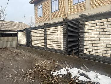 Другие строительные блоки: Бетонные блоки для забора/стены с декоративной облицовкой под «пиленый — 5