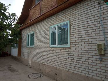 продажа домов в городе бишкек: 86 м², 4 комнаты, Старый ремонт С мебелью
