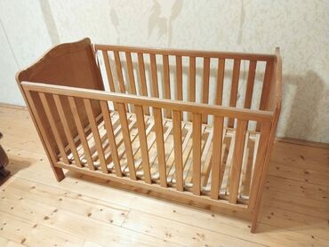 спинка для кровати: Uwaq krovati matras ile bir yerde.70×140.0-9 yash ucun.Mothercare-dan