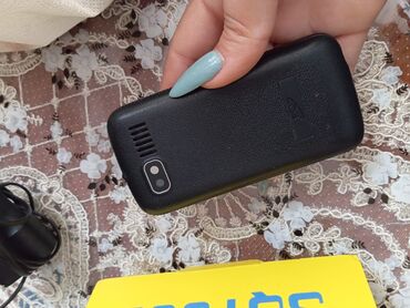 Digər mobil telefonlar: SQ Mobile SQ1802 mobil telefon Xüsusiyyətlər: - Böyük, yüksək -da lalafo.az — 2 Digər mobil telefonlar: SQ Mobile SQ1802 mobil telefon Xüsusiyyətlər: - Böyük, yüksək — 2