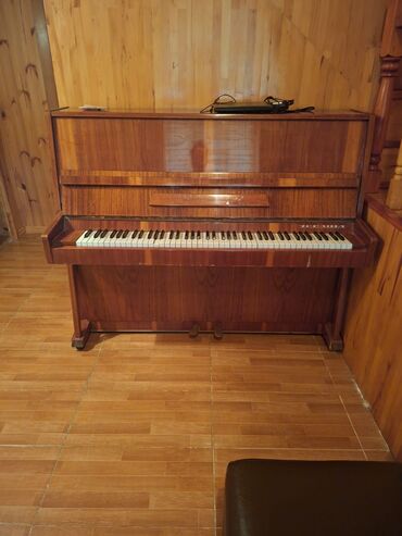 pianino kurslari: Piano, Akustik, İşlənmiş, Ünvandan götürmə