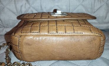 Torbe: Massimo Dutti kožna torbica Prelepa Massimo Dutti torbica, izrađena od — 9