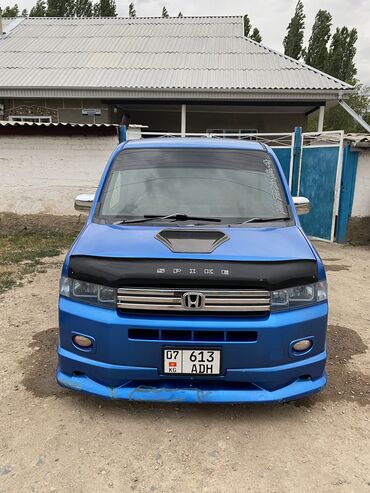 лед на авто: Honda Mobilio: 2003 г., 1.5 л, Типтроник, Газ, Минивэн