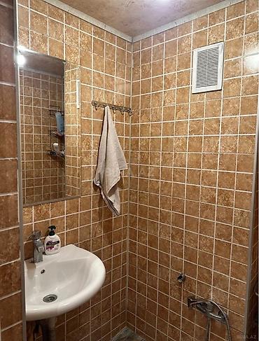 Mənzillər: KİRAYƏ — 2 otaqlı yeni tikili, 50 m² Kateqoriya: Аренда > 2 — 7