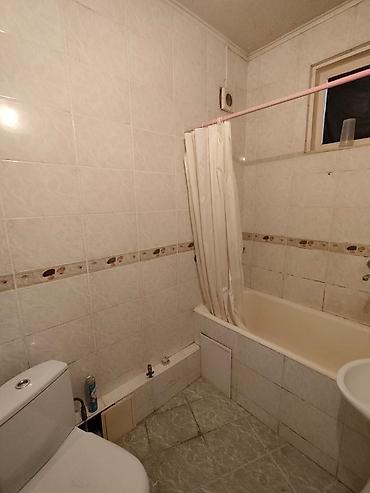 Квартиры: 3 комнаты, 60 м², 5 мкр Индивидуалка, 5 этаж, Старый ремонт — 4