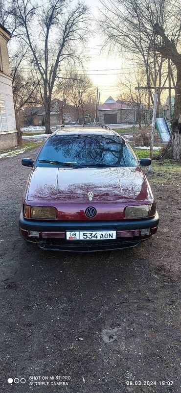пассат: Volkswagen Passat: 1991 г., 1.8 л, Механика, Бензин, Универсал