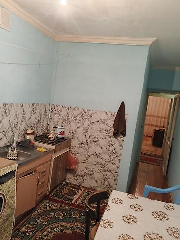 ismayilli ev satilir: Şirvan, 3 otaqlı, Köhnə tikili, 59 kv. m — 4