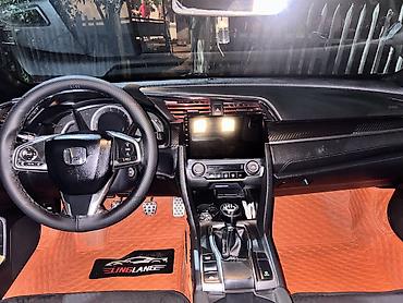 black: Honda Civic: 2017 г., 1.5 л, Механика, Бензин, Хэтчбэк — 9
