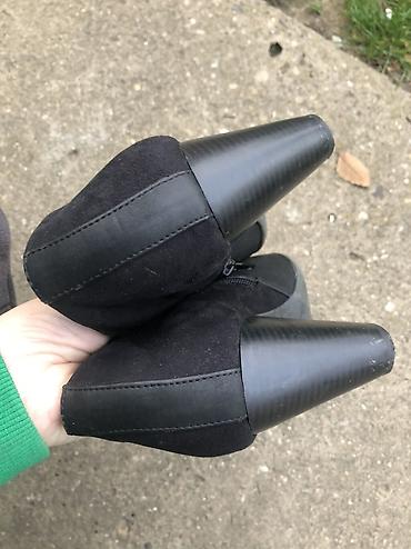 Ostale cipele: Brojevi 39,40 — 17