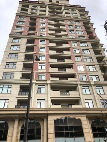 Uzunmüddətli kirayə mənzillər: Nəriman Nərimanov metrosuna yaxın, yeni tikili, 21 mərtəbəli binanın