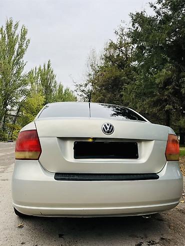 Volkswagen: Volkswagen Polo: 2011 г., 1.6 л, Механика, Бензин, Седан — 6