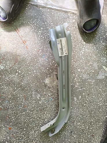 Бампер и комплектующие: Накладка на бампер Hyundai, Новый, Оригинал — 1