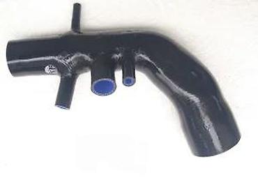 Auto-delovi: Rebrasto crevo usisa 1.4 16v turbo T-jet. Rebrasto crevo usisa 1.4 16v — 2