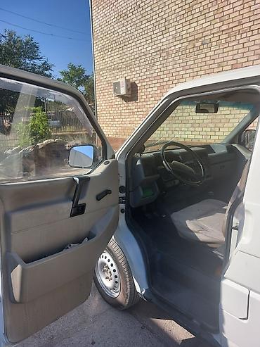 Volkswagen: Volkswagen Transporter: 1991 г., Минивэн — 18