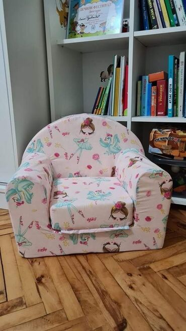 Ostali dečiji nameštaj: LAZY BAG pogadan i za decu koja su sklona alergijama. Materijal — 4