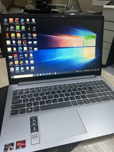 ноутбук 1650: Ноутбук, Lenovo, 8 ГБ ОЗУ, AMD Ryzen 5, 15.6 ", Б/у, Для несложных задач, память SSD