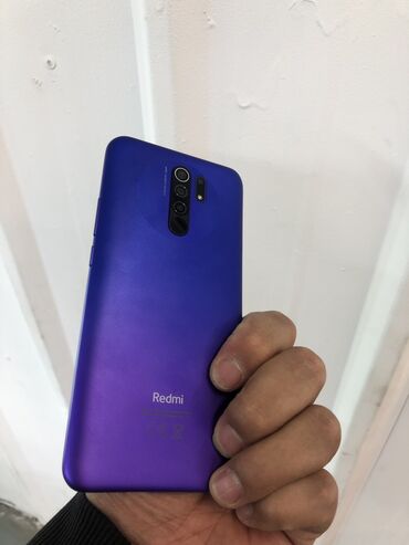 ретми 9 а: Xiaomi, Redmi 9, Б/у, 32 ГБ, цвет - Фиолетовый, 2 SIM