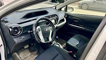 Toyota: Toyota Prius: 2016 г., 1.5 л, Автомат, Гибрид, Хэтчбэк — 6