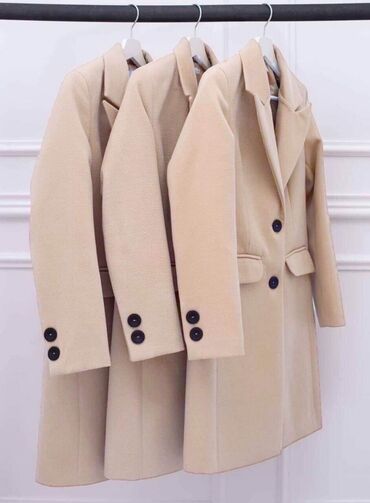 Kaputi: S m l 
3400 — 12