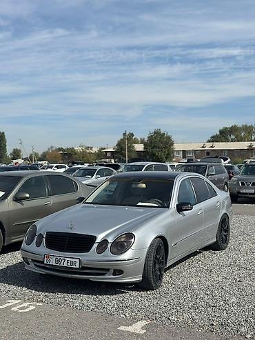Mercedes-Benz E-Class: 2002 г., 3.2 л, Типтроник, Бензин, Седан