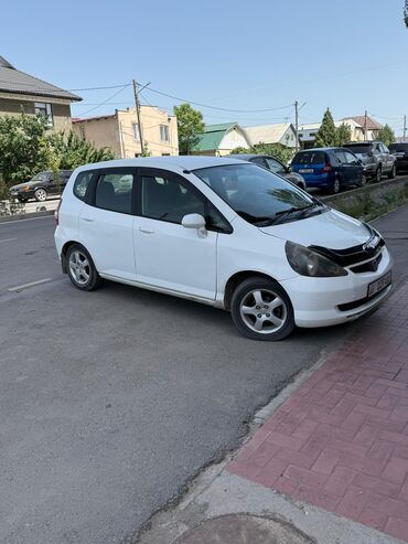 Honda: Honda Fit: 2003 г., 1.3 л, Вариатор, Бензин, Хэтчбэк