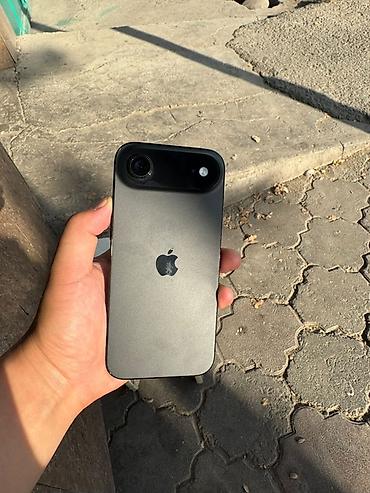 айфон блок: IPhone Air, Б/у, 256 ГБ, Черный, Защитное стекло, Чехол, 96 % — 2
