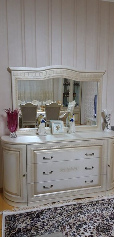 Qonaq otağı dəstləri: Masa və oturacaqlar — 2