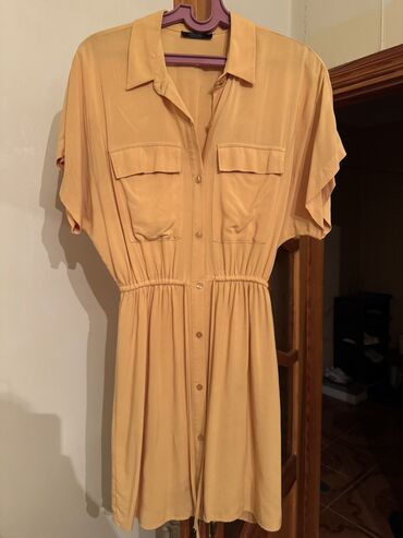 çiçekli donlar: Gündəlik don, Midi, Bershka, M (EU 38)