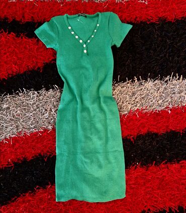 zara haljina s perjem: Bоја - Zelena, Drugi stil, Kratkih rukava