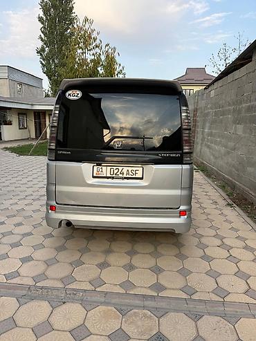 mazda 321: Honda Stepwgn: 2004 г., 2.4 л, Автомат, Газ, Минивэн — 5