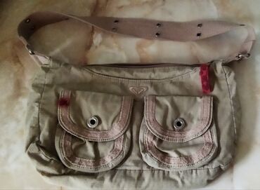 Çantalar: Brend əl çantaları,Roxy 20manat,qara dəri 7man,hermes ağ12man — 3