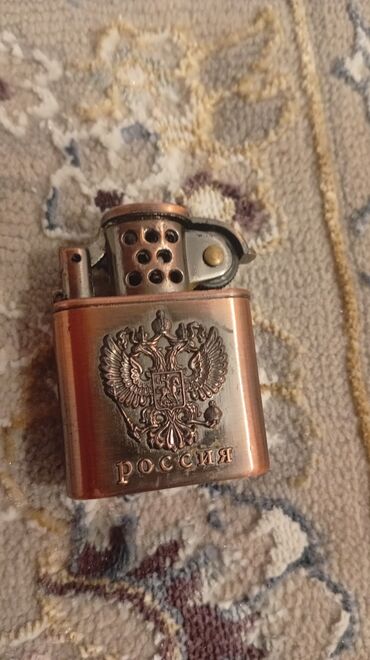 ночная бабочка: Продаю зажигалку из российской империи за 4.000 тыс это зажигалка