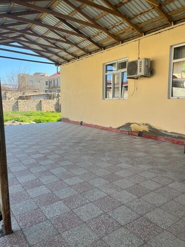 Həyət evləri və villaların satışı: Mərdəkan 3 otaqlı, 125 kv. m, Orta təmir
