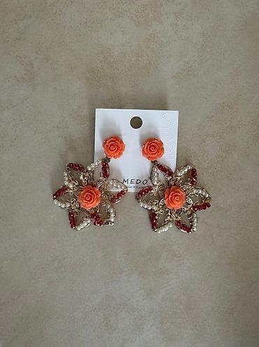 Серьги: 1 2 3 по 500 сом,остальные по 300 сом — 9