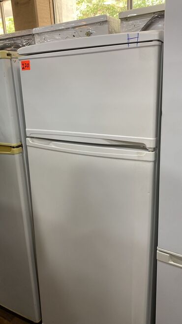 Ət çəkən maşınlar: 2 qapılı Indesit Soyuducu Satılır