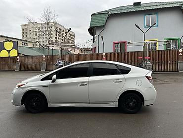 Toyota: Toyota Prius: 2014 г., 1.8 л, Вариатор, Гибрид, Хэтчбэк — 5