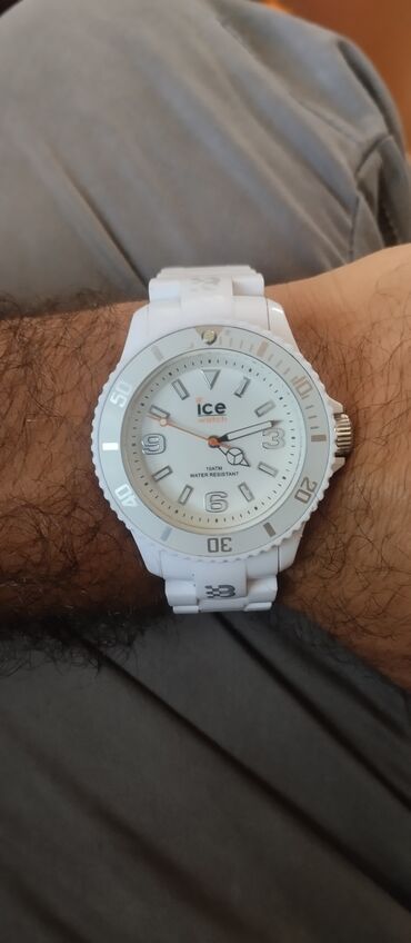 saat işlənmiş: Ice watch