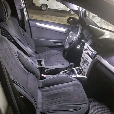 Opel: Salam maşın ela veziyyetdedir maşında 4 teze teker qoyulub akrmiyator — 13