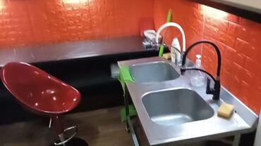 Помещения свободного назначения: Сдается в аренду цокольное помещение 2-комнатное+отдельная кухня