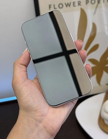 sadə telefon: IPhone 16, 128 GB, Ağ, Zəmanət, Simsiz şarj, Face ID — 6