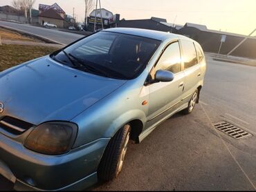 Nissan: Nissan Almera Tino: 2001 г., 2.2 л, Механика, Дизель, Хэтчбэк