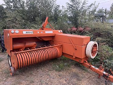 Тюковые пресс-подборщики: Продаю Пресс Подборщик Сипма Привозной из Европы состояние идеальное — 2