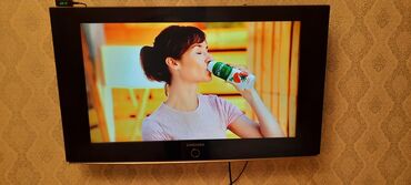 samsung 82 ekran tv: Б/у Телевизор Samsung LCD 82" UHD (3840x2160), Самовывоз