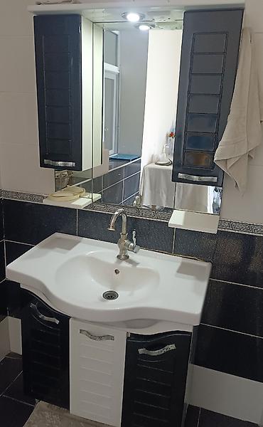 hamam ucun aksessuarlar: Hamam üçün moydadır, güzgü və şkaf dəsti - Dəst: üst güzgülü panel — 1
