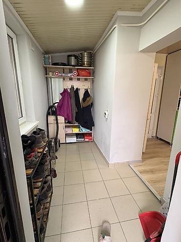 Продажа коттеджей и домов: Пол дома с участком и двором - Пол дом на огороженной территории — 9