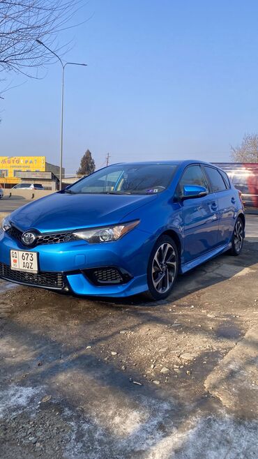 Toyota: Toyota Corolla: 2018 г., 1.8 л, Вариатор, Бензин, Хэтчбэк