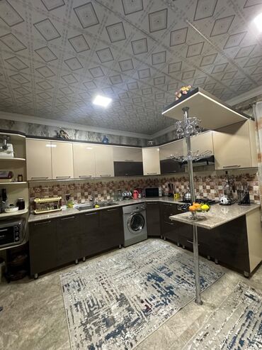 Həyət evləri və villaların satışı: Köhnə Günəşli 4 otaqlı, 120 kv. m, Kredit yoxdur, Orta təmir — 12